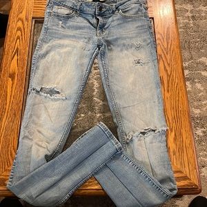 Hollister  super skinny  W 27  L 33